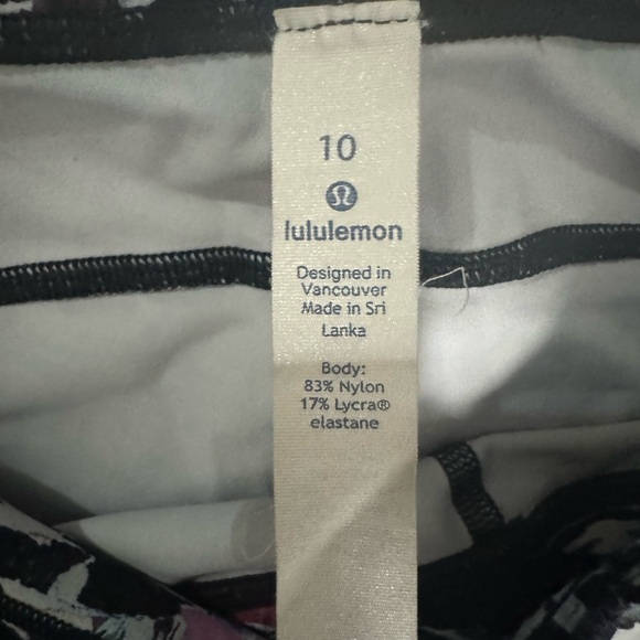 Lululemon Break Free Tight 25” Size 10 - Picture 4 of 5